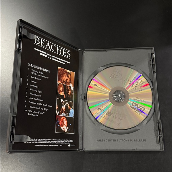 Beaches - DVD - Picture 3 of 5